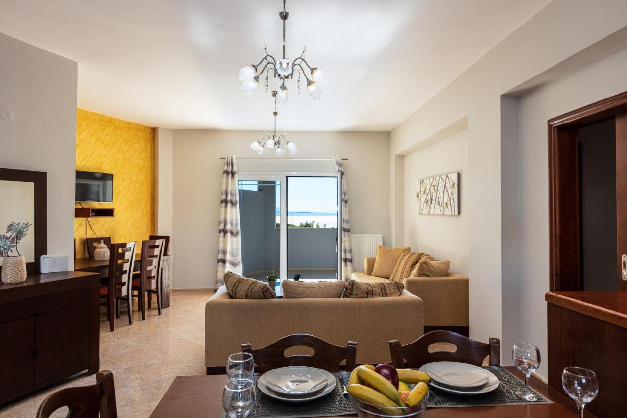 Helena'S Aparthotel , Scaleta Prinos  Exterior photo